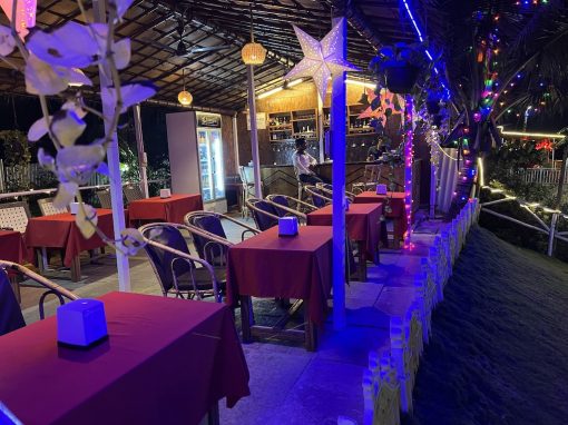 Happy Shack restaurant 3